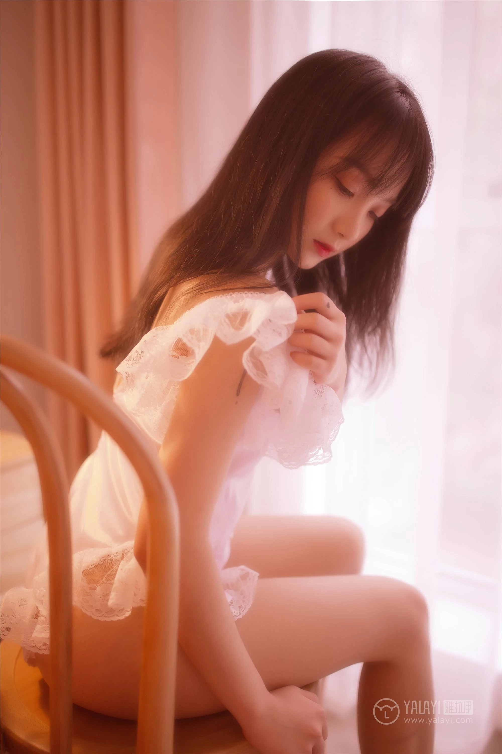 [YALAYI雅拉伊] 2019.01.04 No.160 薄纱少女 夏夏 [45P]