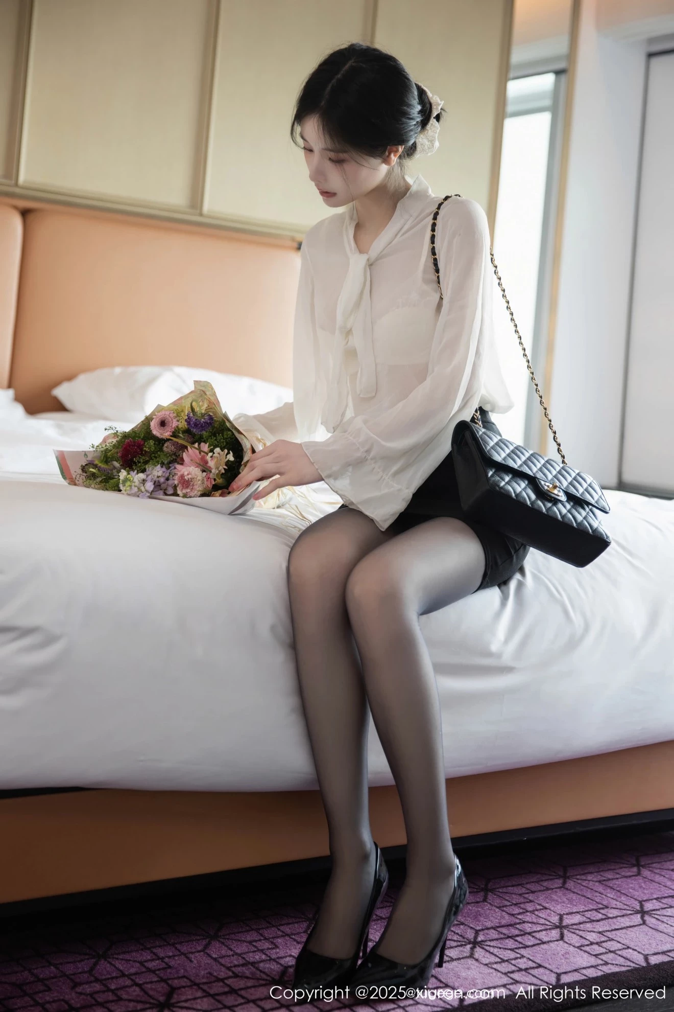 [XIUREN秀人网]2025.05.23 NO.102319 布丁wow 完整版无水印写真[80P]