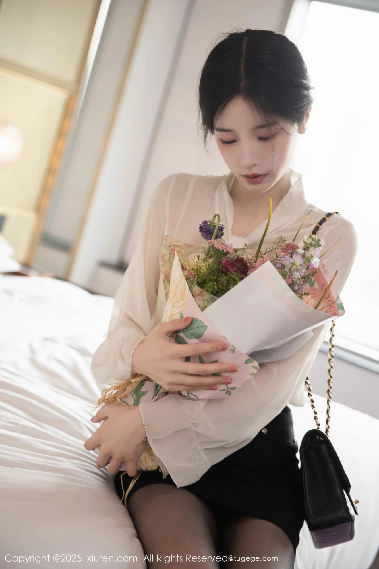[XIUREN秀人网]2025.05.23 NO.102319 布丁wow 完整版无水印写真[80P]