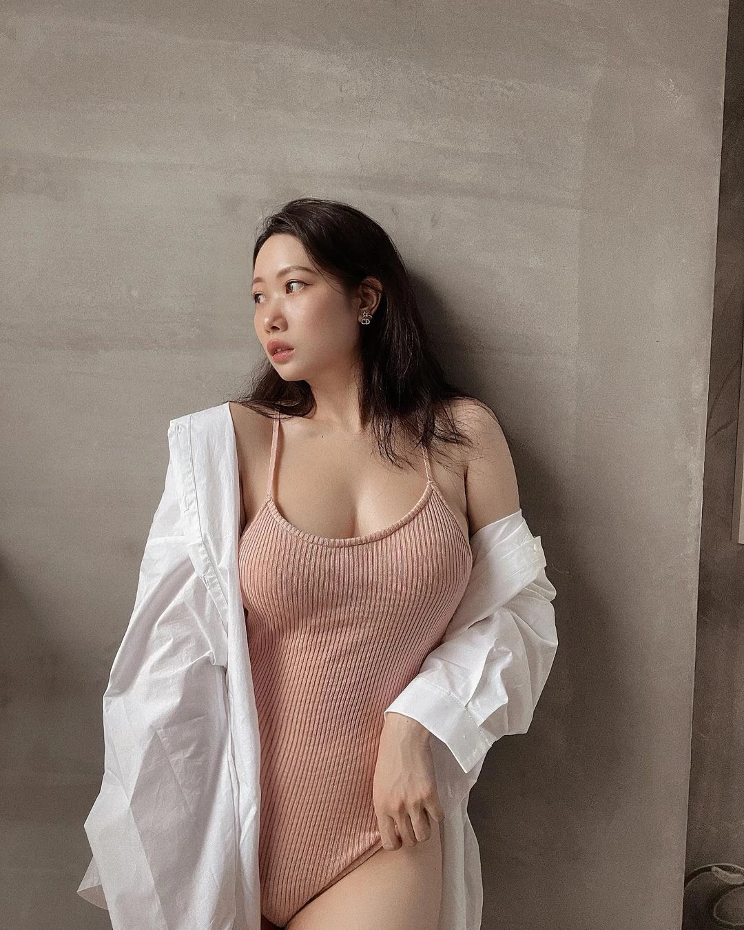 美艳肉欲“小欣甘”超犯规身材让人喷鼻血 美体太诱惑 [10P]