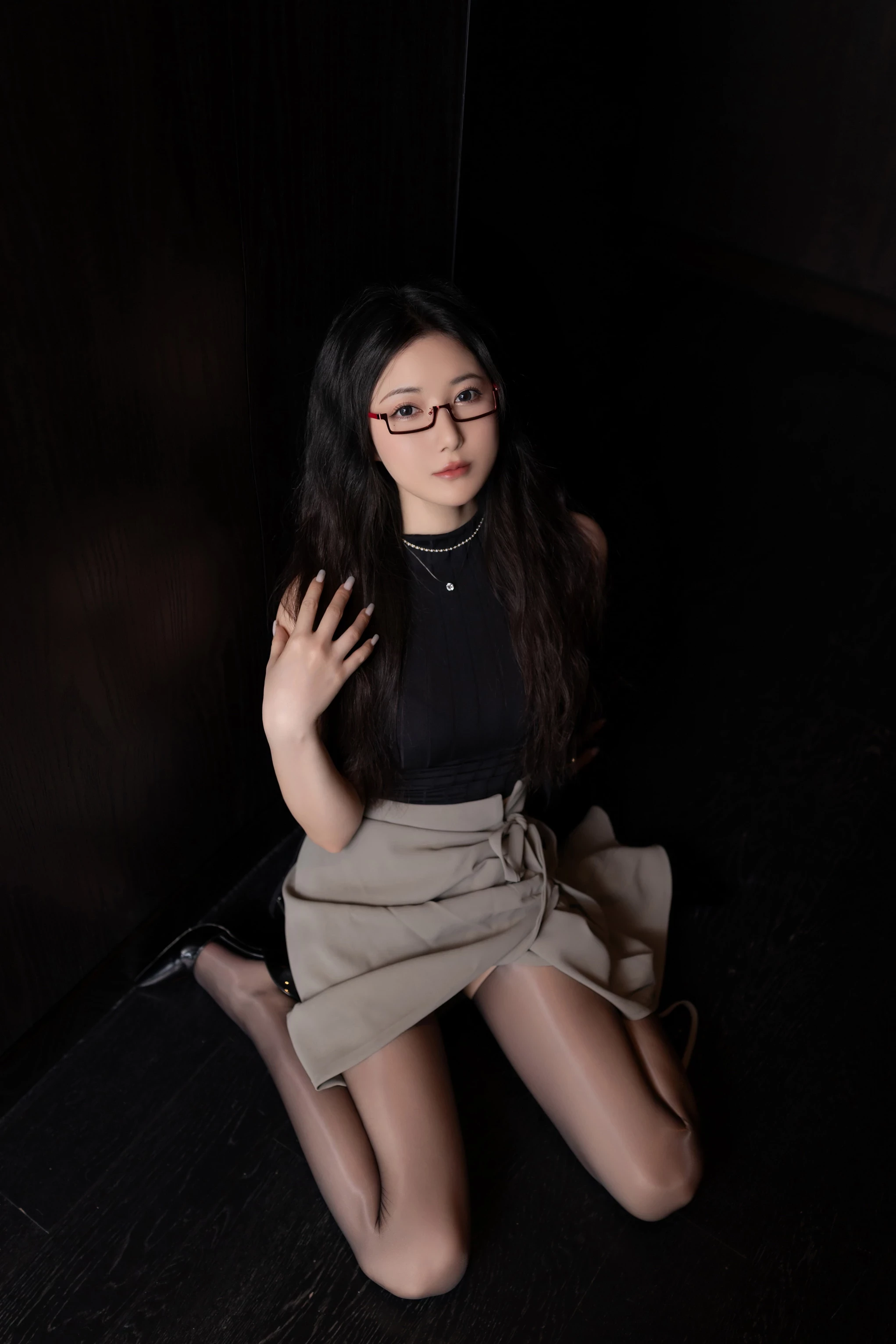 鱼子酱Fish 眼镜娘 [120P]