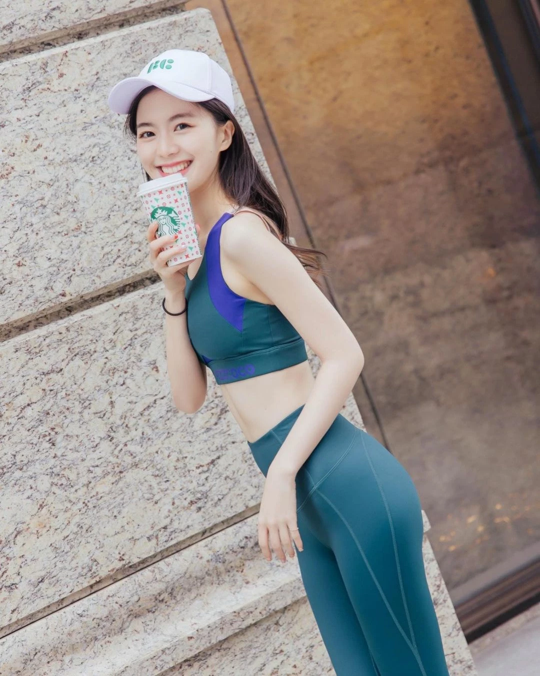 气质型美人“啾啾”不管哪个角度看都令人窒息 [10P]